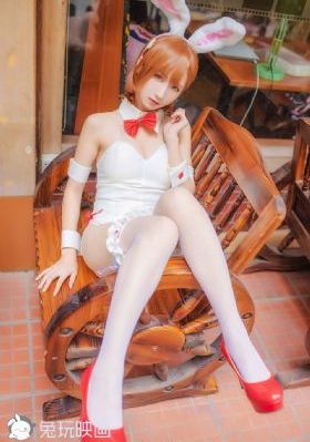 圈里人都知道热巴和黄磊_4KHD在线观看